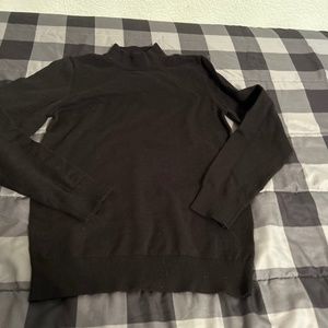 H & M black mock turtle neck in XS slim fit.